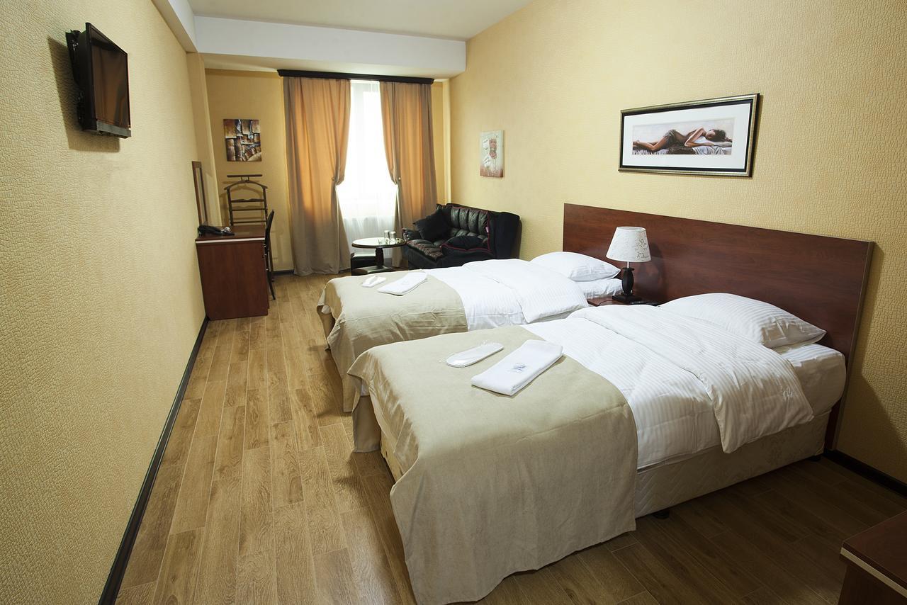 Lords Hotel Tbilisi Eksteriør bilde